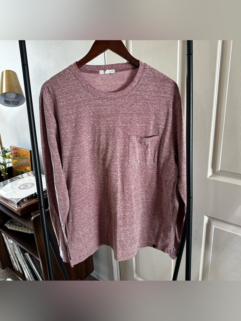 Threads 4 Thought Heathered Burgundy Long-Sleeve Pocket Tee 🦋